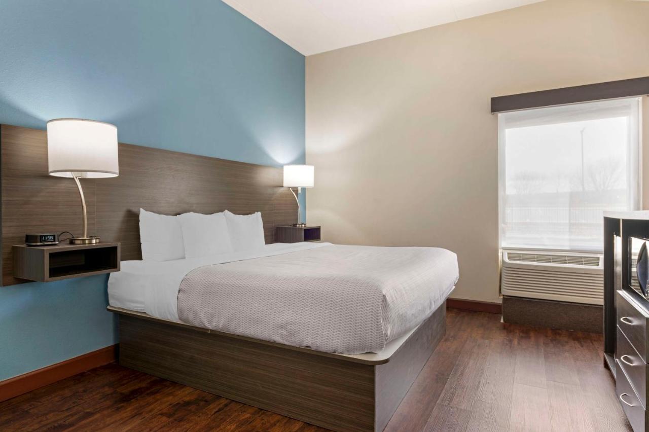 Best Western Plus South Holland Chicago Southland Exterior photo